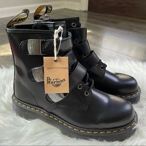 Dr Martens Fenimore boots three buckle leather